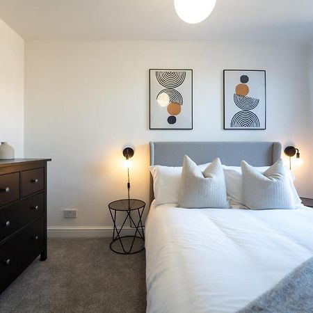 Southview Stays - Three Bedroom House Честер Екстер'єр фото