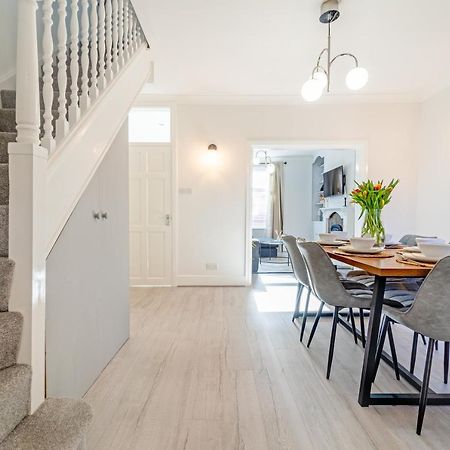 Southview Stays - Three Bedroom House Честер Екстер'єр фото