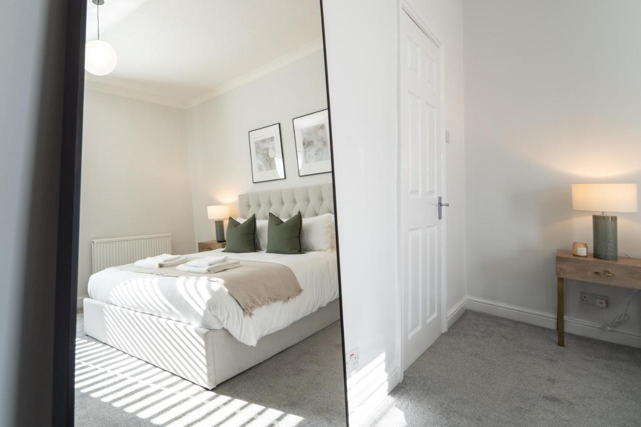 Southview Stays - Three Bedroom House Честер Екстер'єр фото