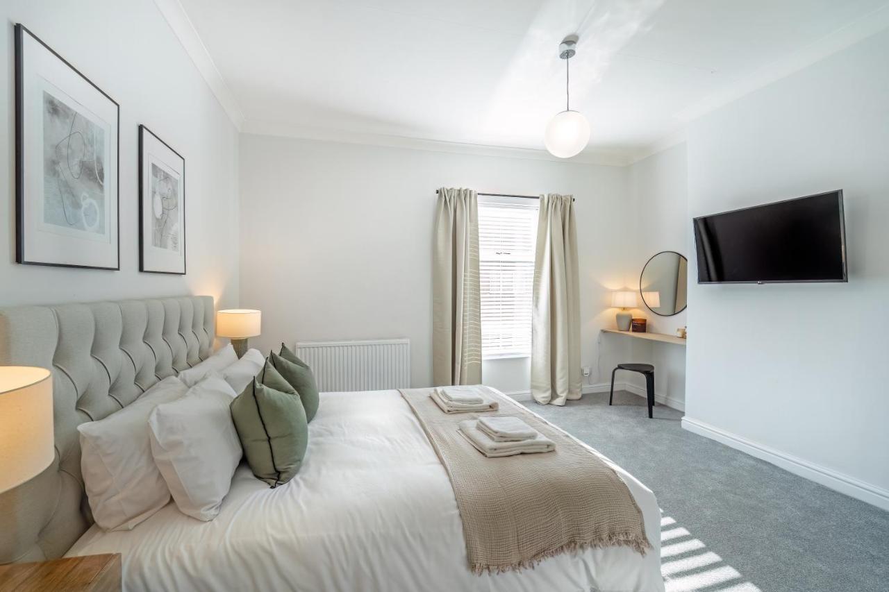 Southview Stays - Three Bedroom House Честер Екстер'єр фото