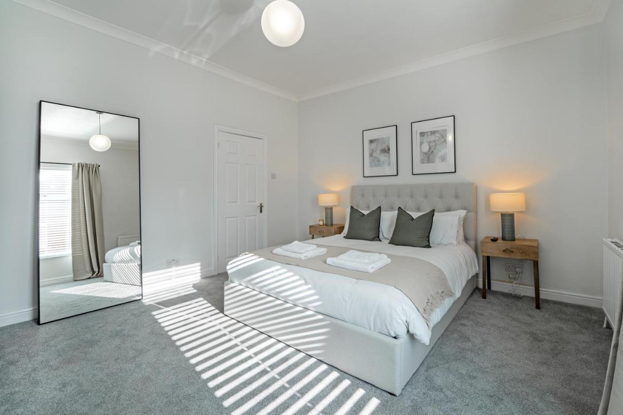 Southview Stays - Three Bedroom House Честер Екстер'єр фото
